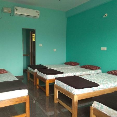 M G Cottage & Dormitory Gokarna  Zewnętrze zdjęcie